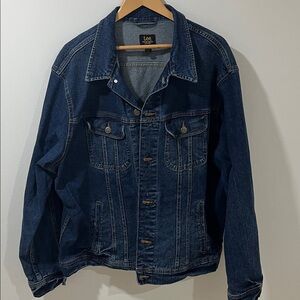 Lee Denim Jacket - Men’s or Oversized Women’s - EUC - Jean Jacket Dark Denim